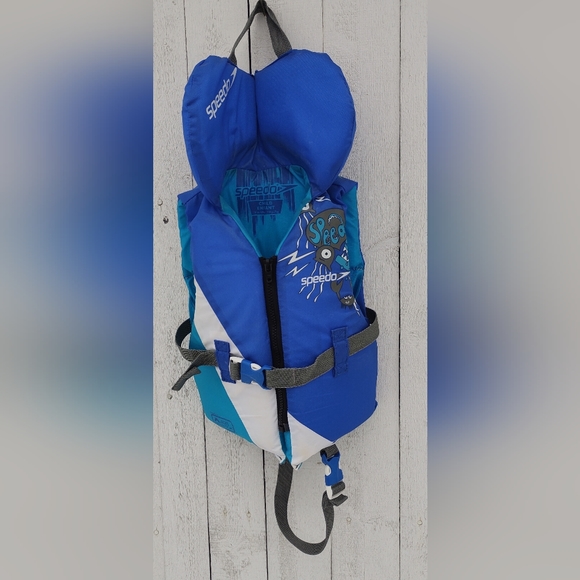 Speedo Other - SPEEDO brand kids PFD (size 30-60lbs)